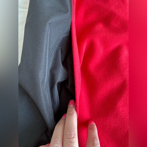 Greg Norman for Tasso Ella Men’s Golf fleece Vest Large Red Black Size Large NWT - Picture 6 of 10